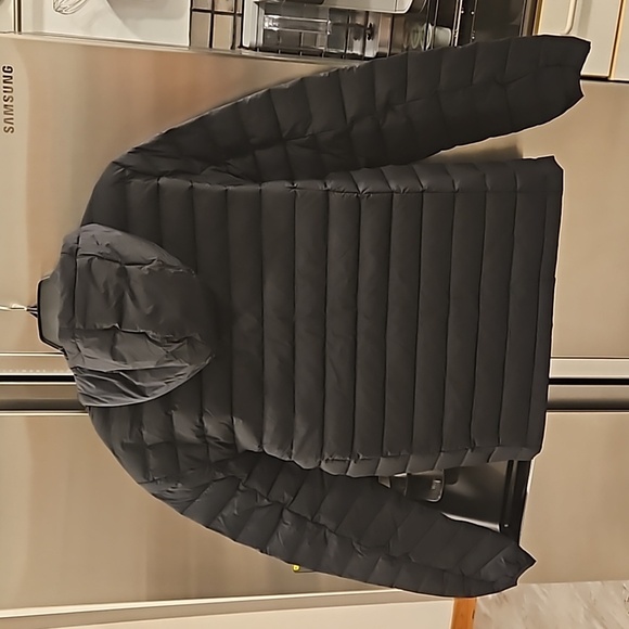 VUORI Steadfast Full Zip Hooded Jacket ~ Black Large L NWT - Picture 9 of 16